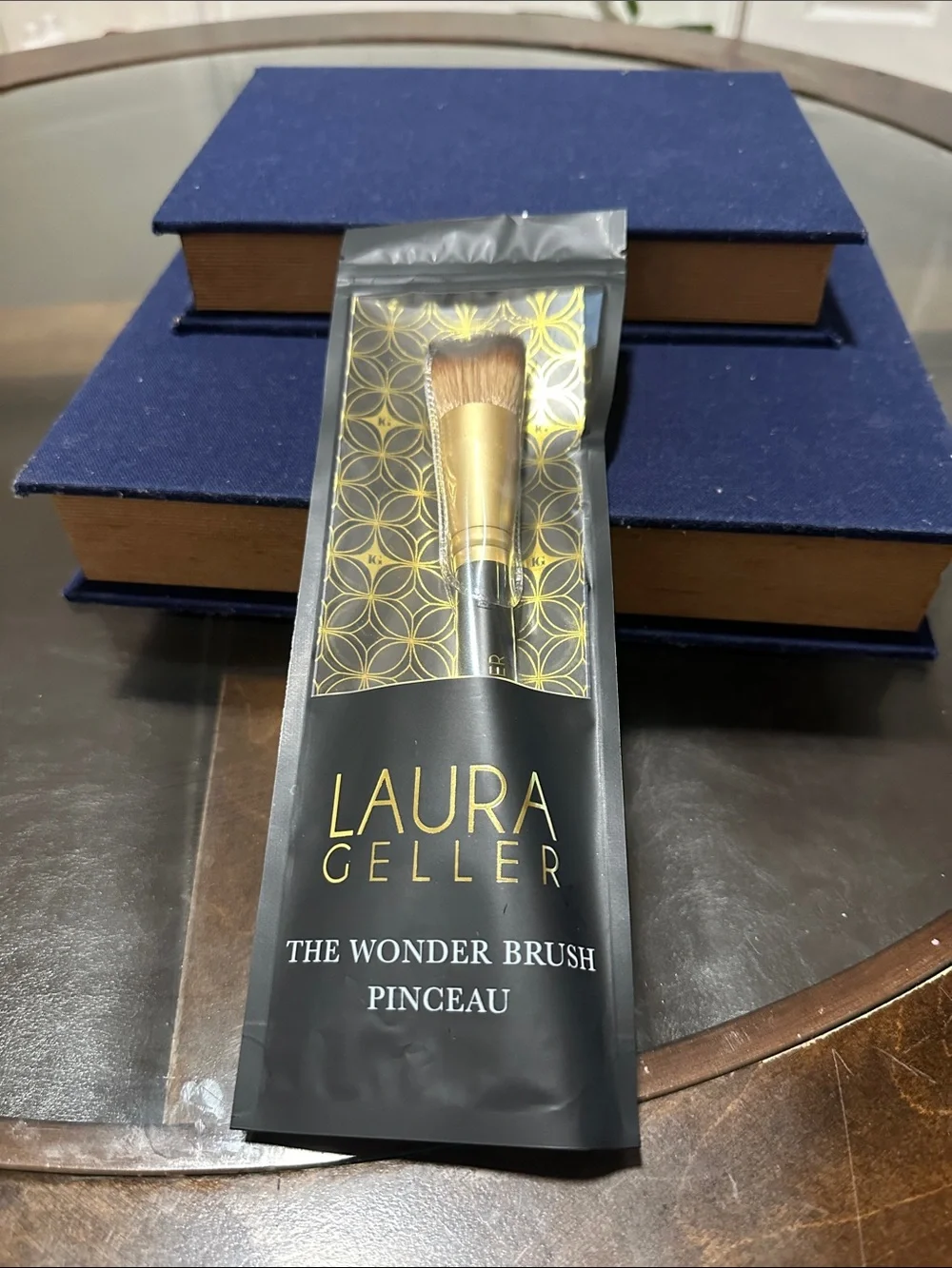Laura Geller Gold & Brown Wonder Brush - Multi-Use Face Brush